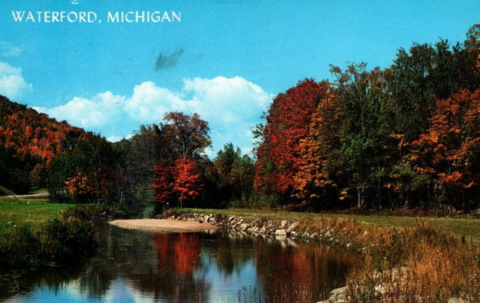 Waterford Mi Scenic Autumn Lake View (newer photo)